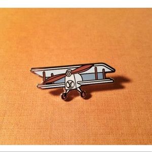 LOUIS VUITTON x Pintrill Limited Edition Plane Pin